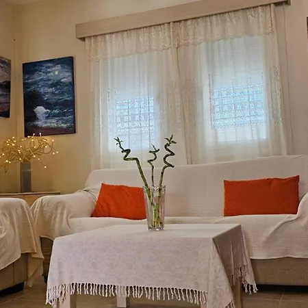 Amaryllis Holiday home