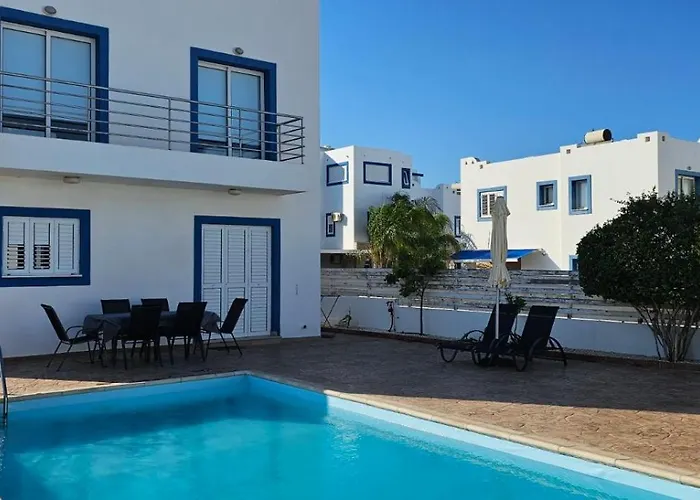 Amaryllis Prázdninový dům *