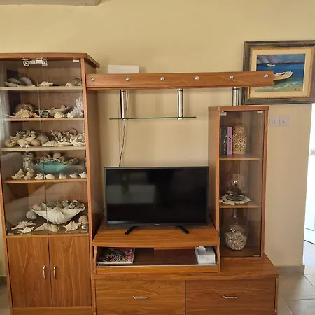 Tatil Evi Amaryllis Paralimni