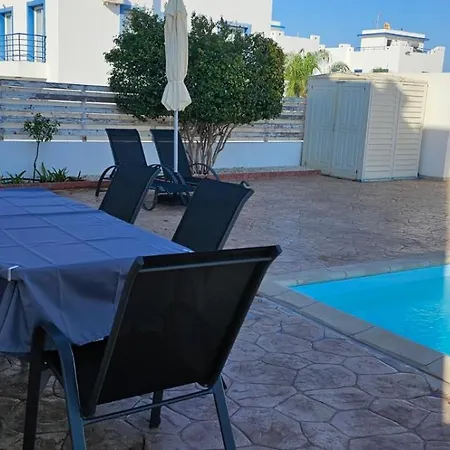 Amaryllis Tatil Evi *