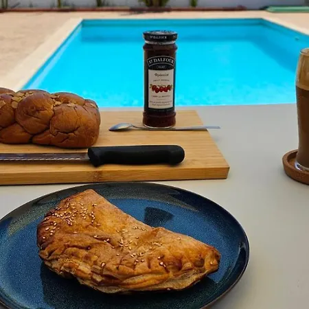 Amaryllis Feriehus Paralimni