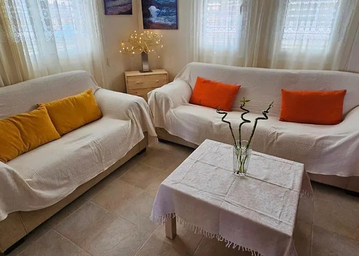 Amaryllis Casa de Férias Paralimni