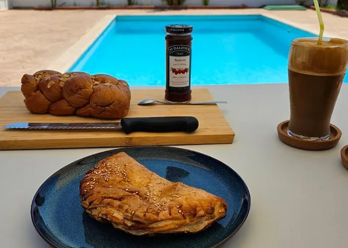 Amaryllis Casa de Férias Paralimni